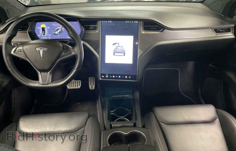 2020 Tesla MODEL X (VIN 5YJXCDE42LF273438) — фото 9 из 10