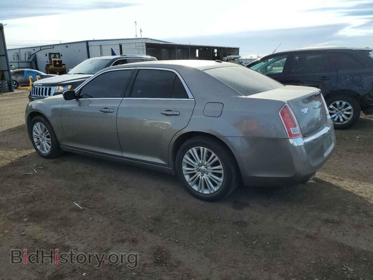 2014 CHRYSLER 300 - VIN: 2C3CCARG8EH308681 - Photo 2