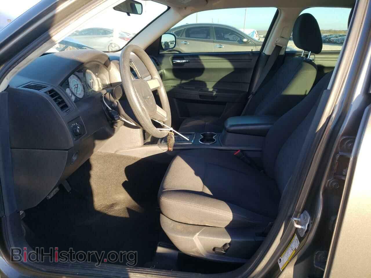 2008 CHRYSLER 300 - VIN: 2C3KA43R18H141663 - Фото 7