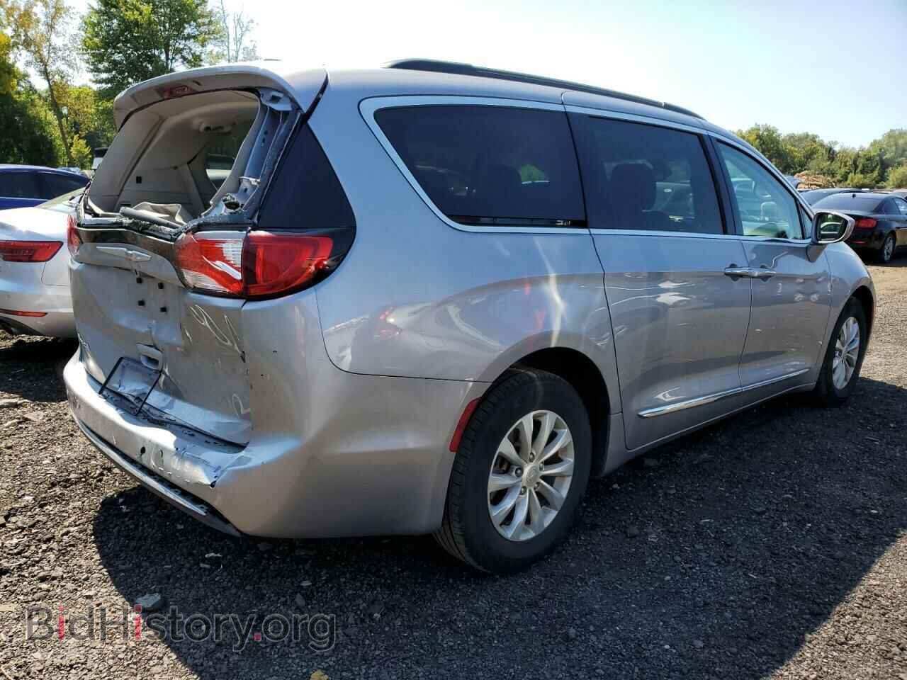 2017 CHRYSLER PACIFICA - VIN: 2C4RC1BG9HR532802 - Фото 3