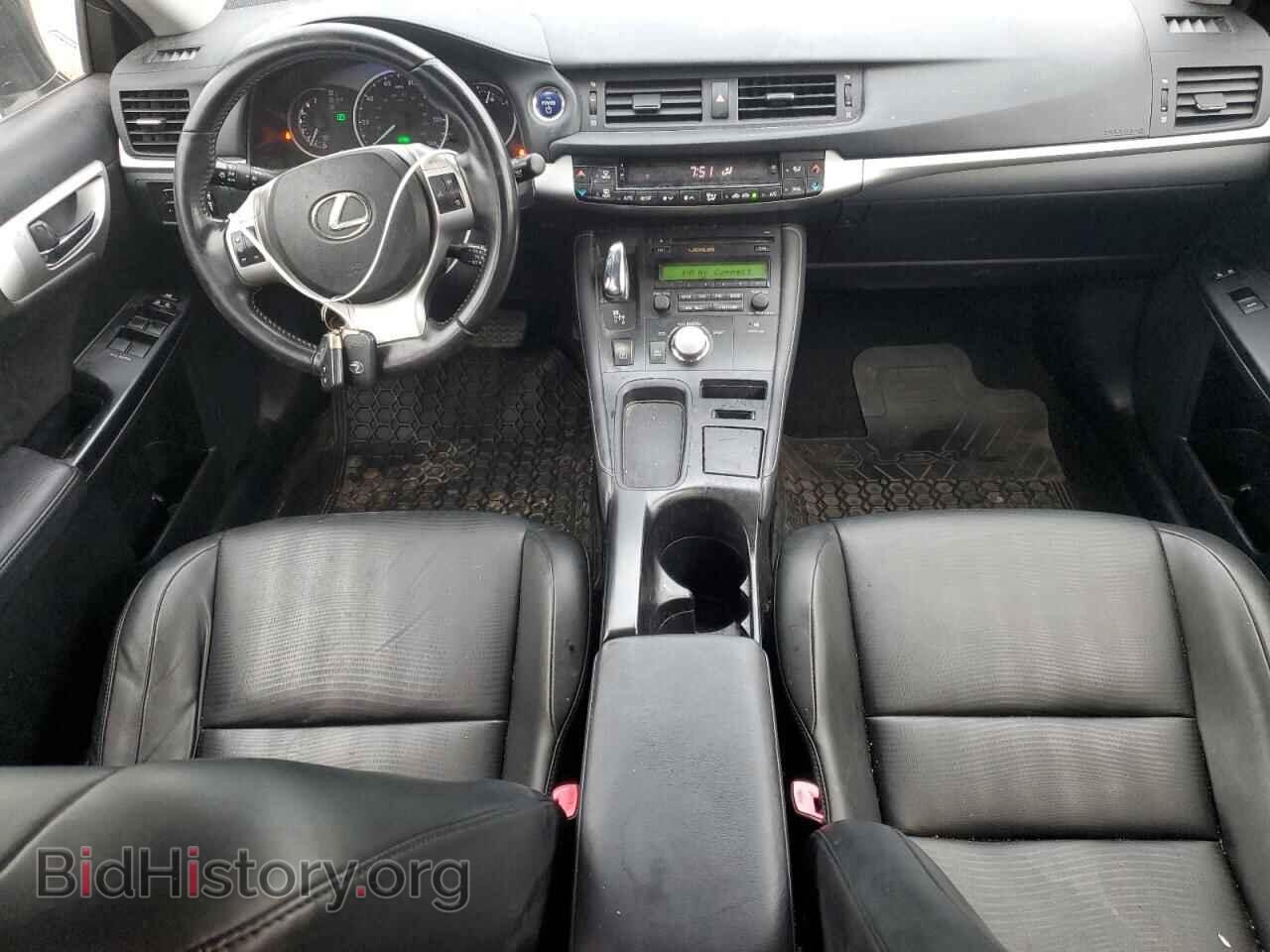 2011 LEXUS CT 200 - VIN: JTHKD5BH0B2013575 - Фото 8