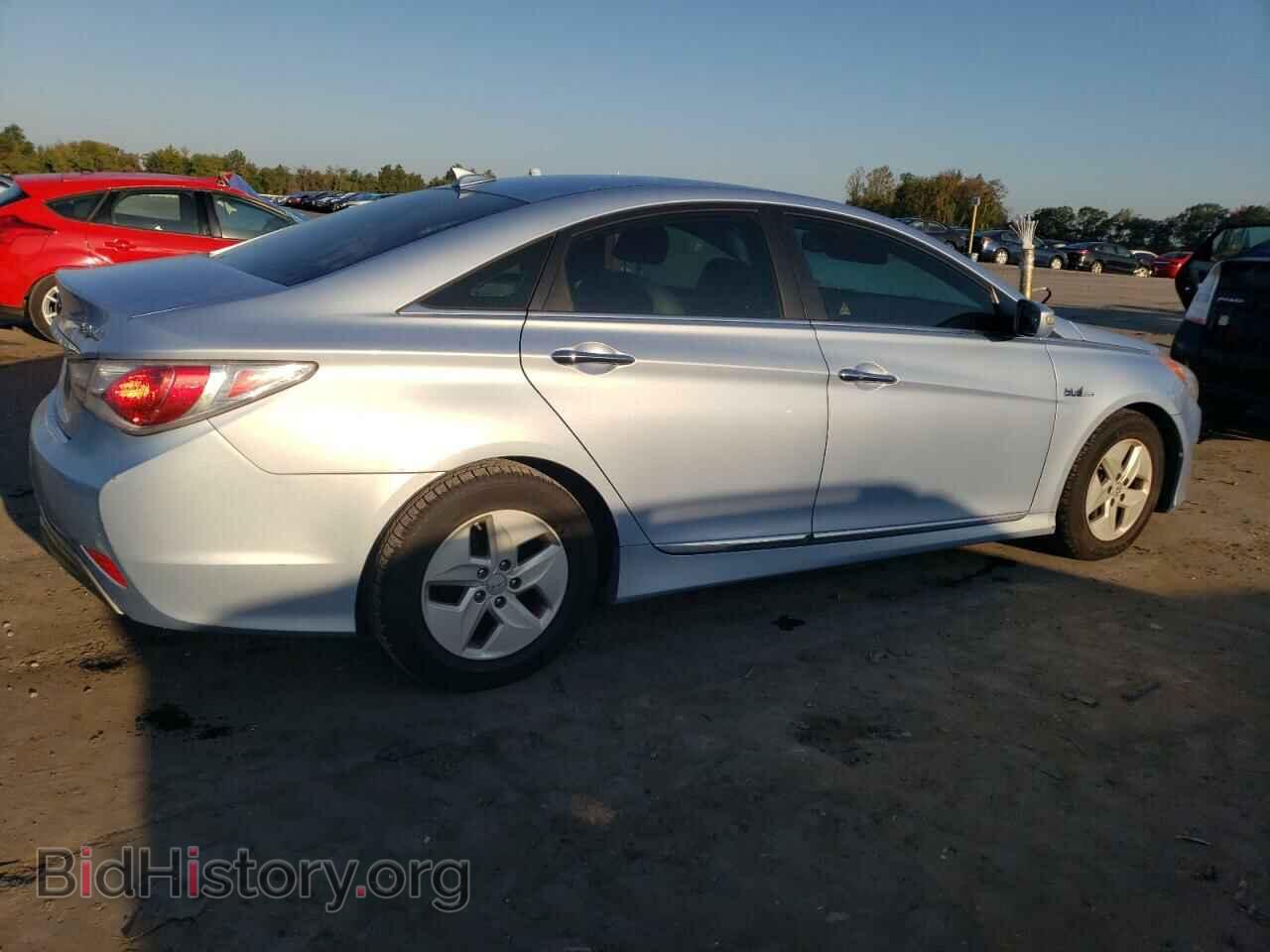 2012 HYUNDAI SONATA - VIN: KMHEC4A44CA037312 - Фото 3