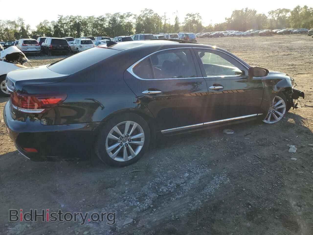 2014 LEXUS LS460 - VIN: JTHCL5EF1E5022449 - Photo 3