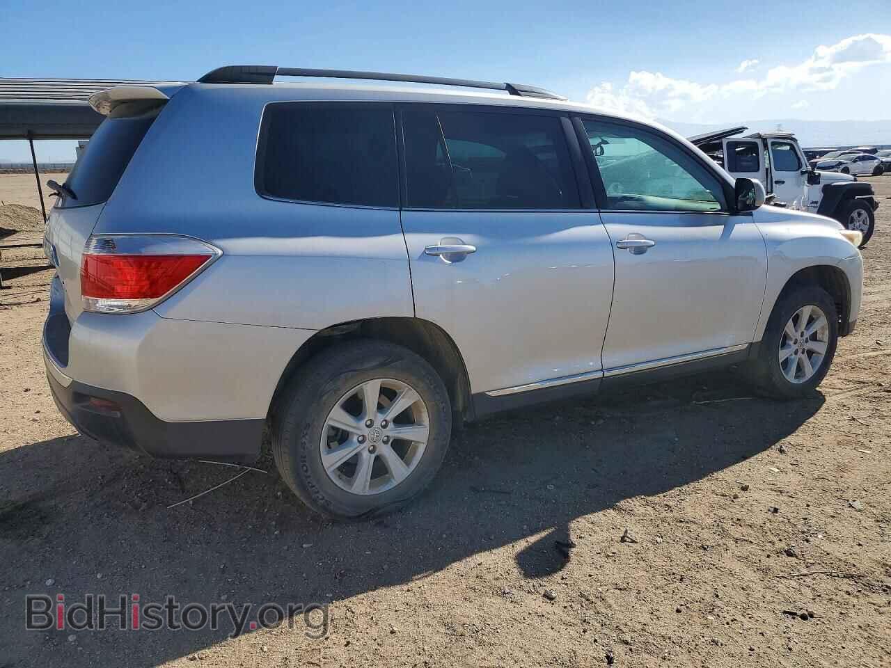 2013 TOYOTA HIGHLANDER - VIN: 5TDZA3EH8DS045582 - Фото 3