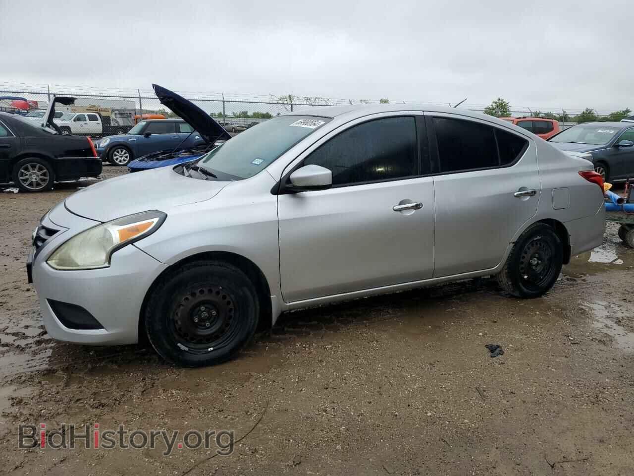 2015 NISSAN VERSA - VIN: 3N1CN7AP7FL851732 - Фото 2