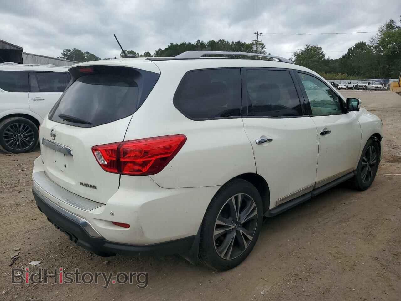 2017 NISSAN PATHFINDER - VIN: 5N1DR2MN2HC911428 - Фото 3