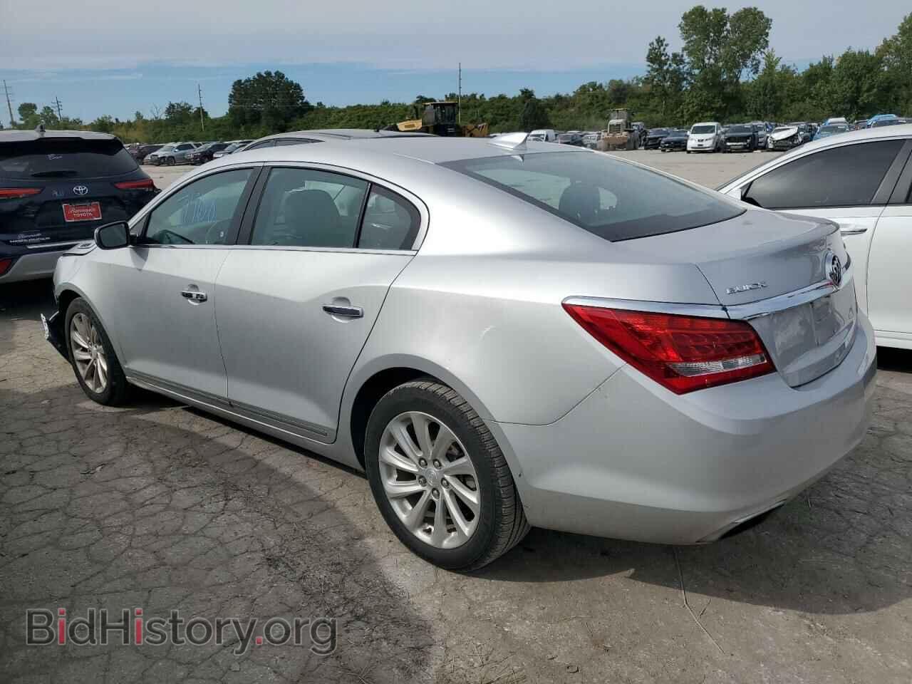 2015 BUICK LACROSSE - VIN: 1G4GA5G31FF137023 - Фото 2