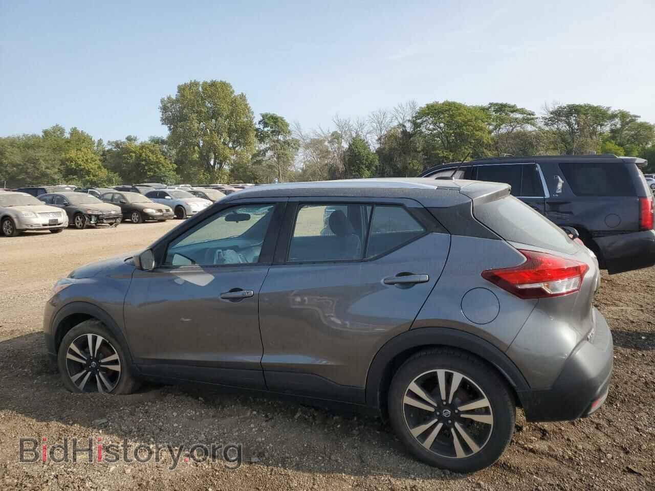 2019 NISSAN KICKS - VIN: 3N1CP5CU9KL531663 - Фото 2