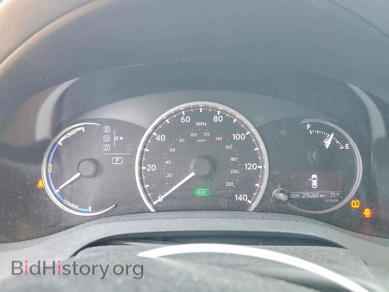 2011 LEXUS CT 200 - VIN: JTHKD5BH3B2038888 - Photo 9