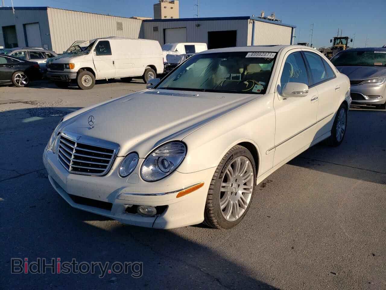 2007 MERCEDES-BENZ E-CLASS - VIN: WDBUF56X77B068178 - Фото 2
