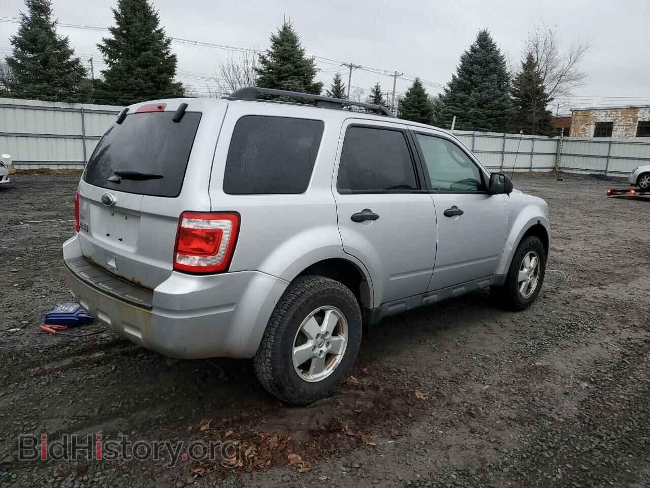 2011 FORD ESCAPE - VIN: 1FMCU9D70BKB91676 - Фото 3