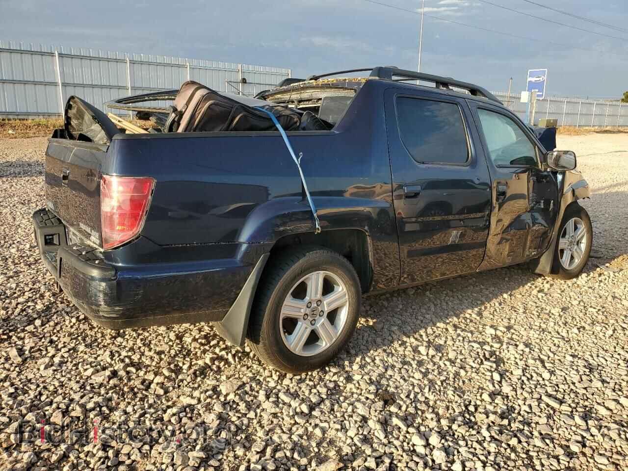 2011 HONDA RIDGELINE - VIN: 5FPYK1F55BB004529 - Фото 3