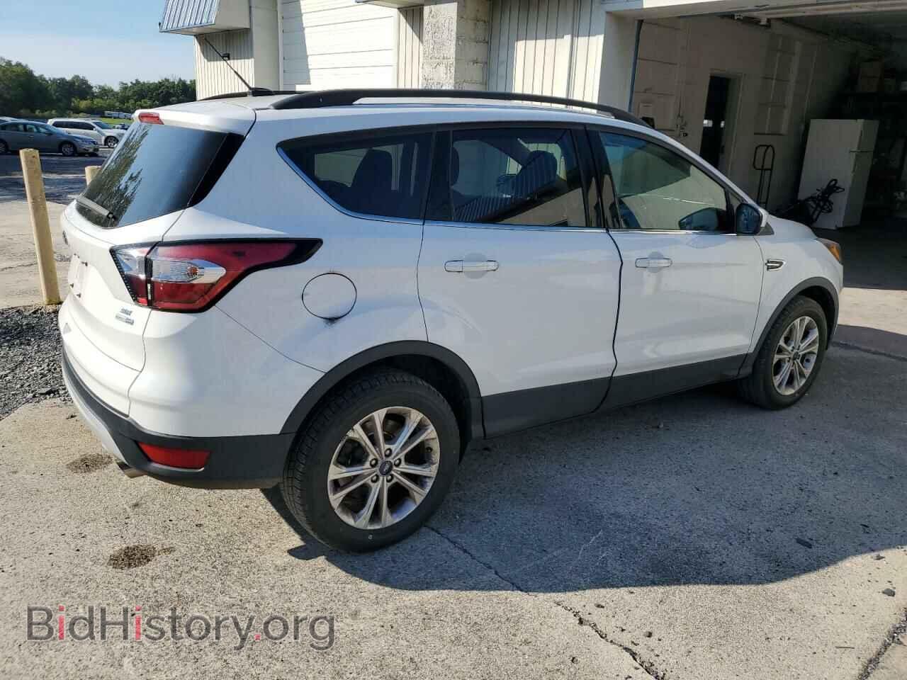 2018 FORD ESCAPE - VIN: 1FMCU9GD0JUC76974 - Фото 3