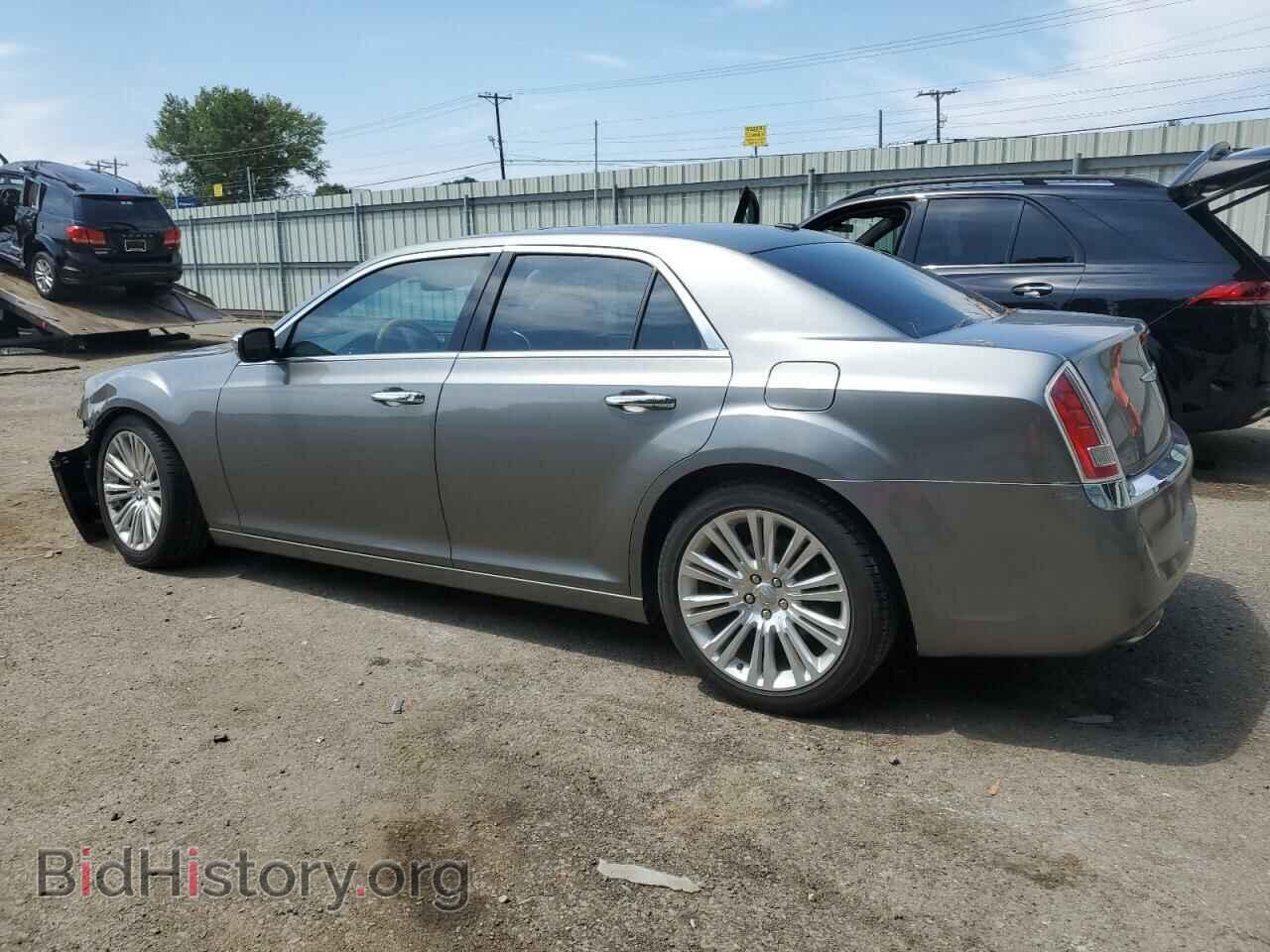 2012 CHRYSLER 300 - VIN: 2C3CCAET5CH256149 - Photo 2