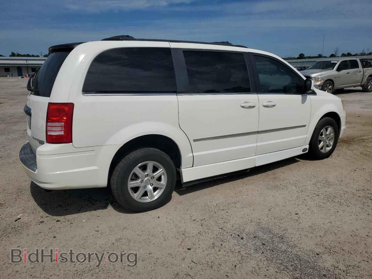 2009 CHRYSLER MINIVAN - VIN: 2A8HR54159R683639 - Фото 3