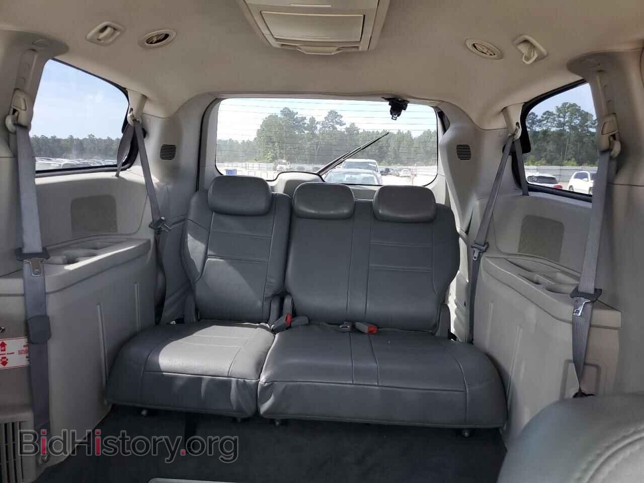 2009 CHRYSLER MINIVAN - VIN: 2A8HR54159R683639 - Фото 10