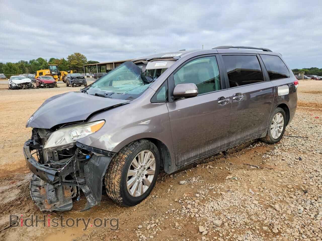 Фотография 5TDYK3DC8DS308474 - TOYOTA SIENNA 2013