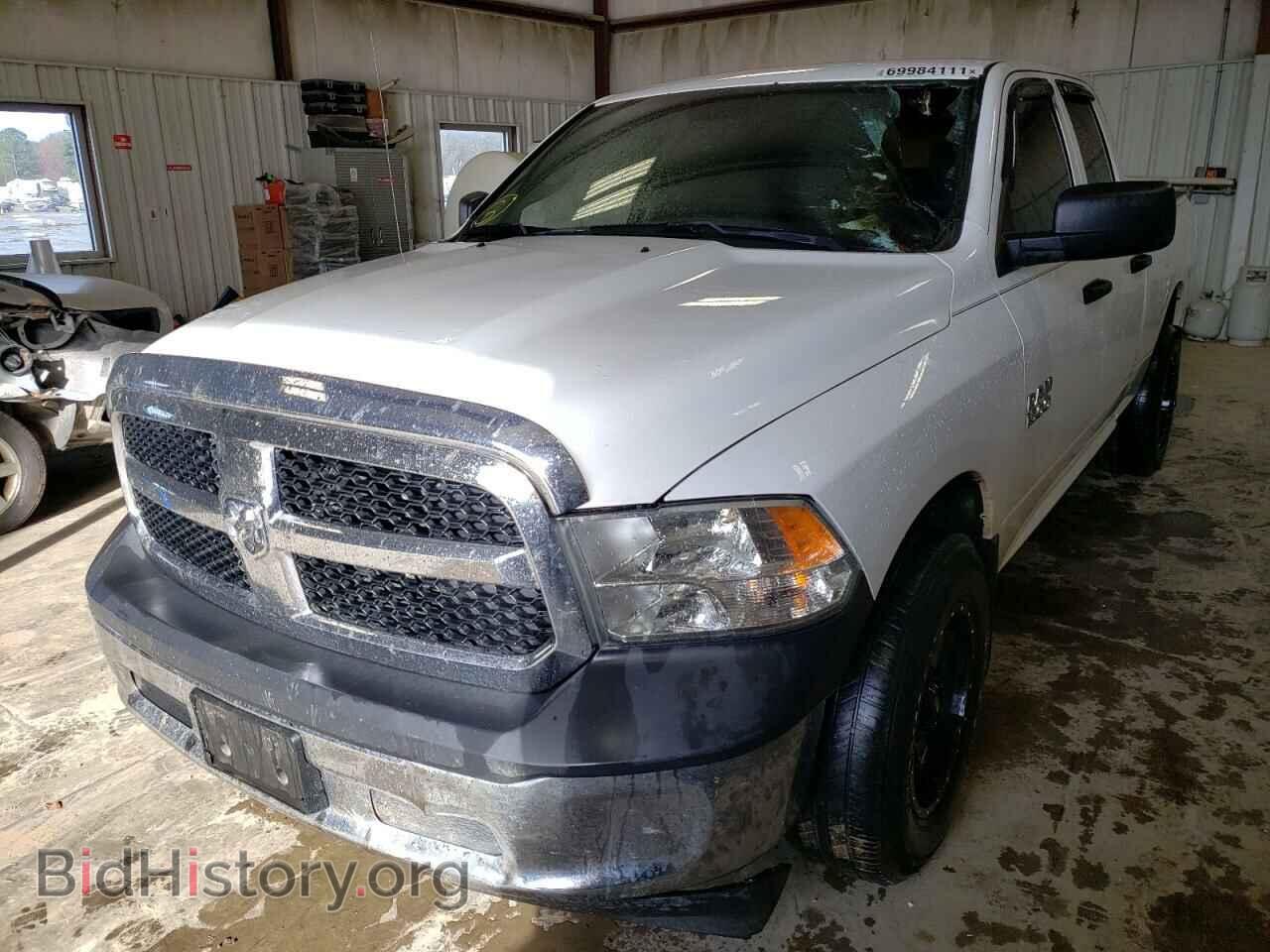 2018 RAM 1500 - VIN: 1C6RR6FG3JS171116 - Фото 2