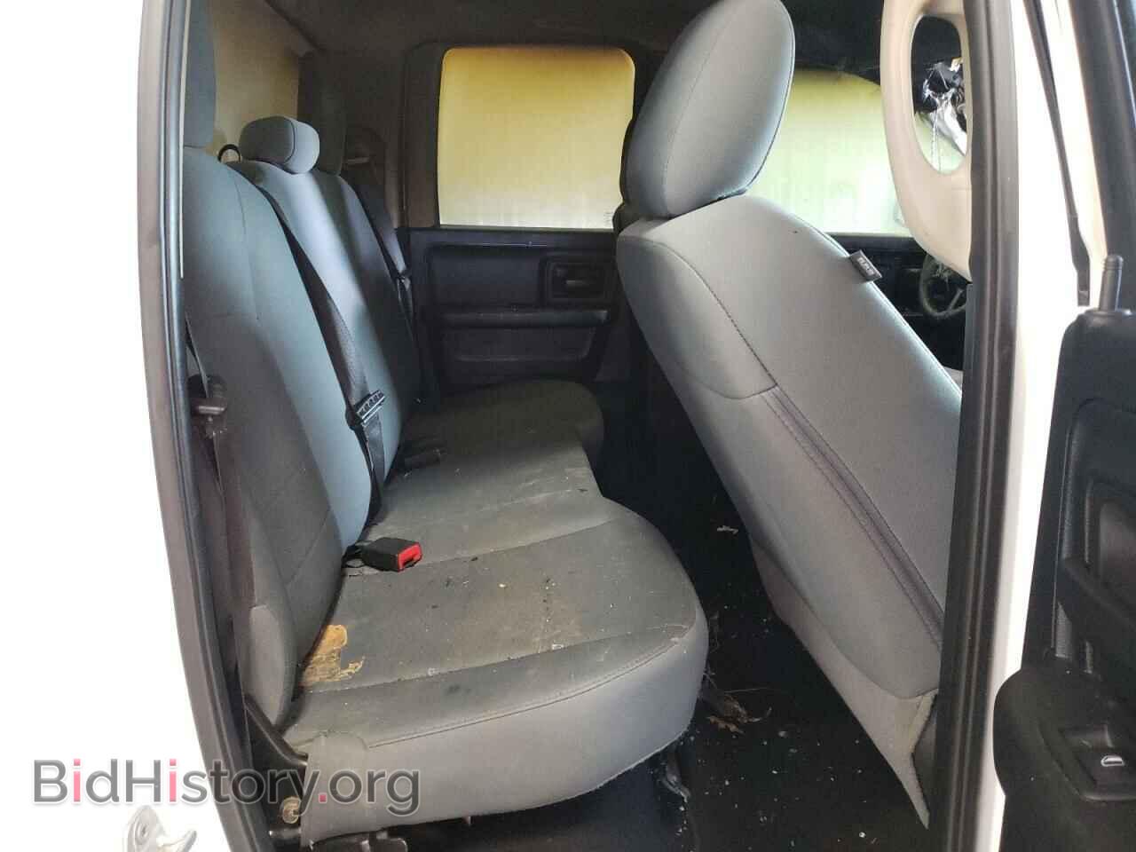 2018 RAM 1500 - VIN: 1C6RR6FG3JS171116 - Фото 6