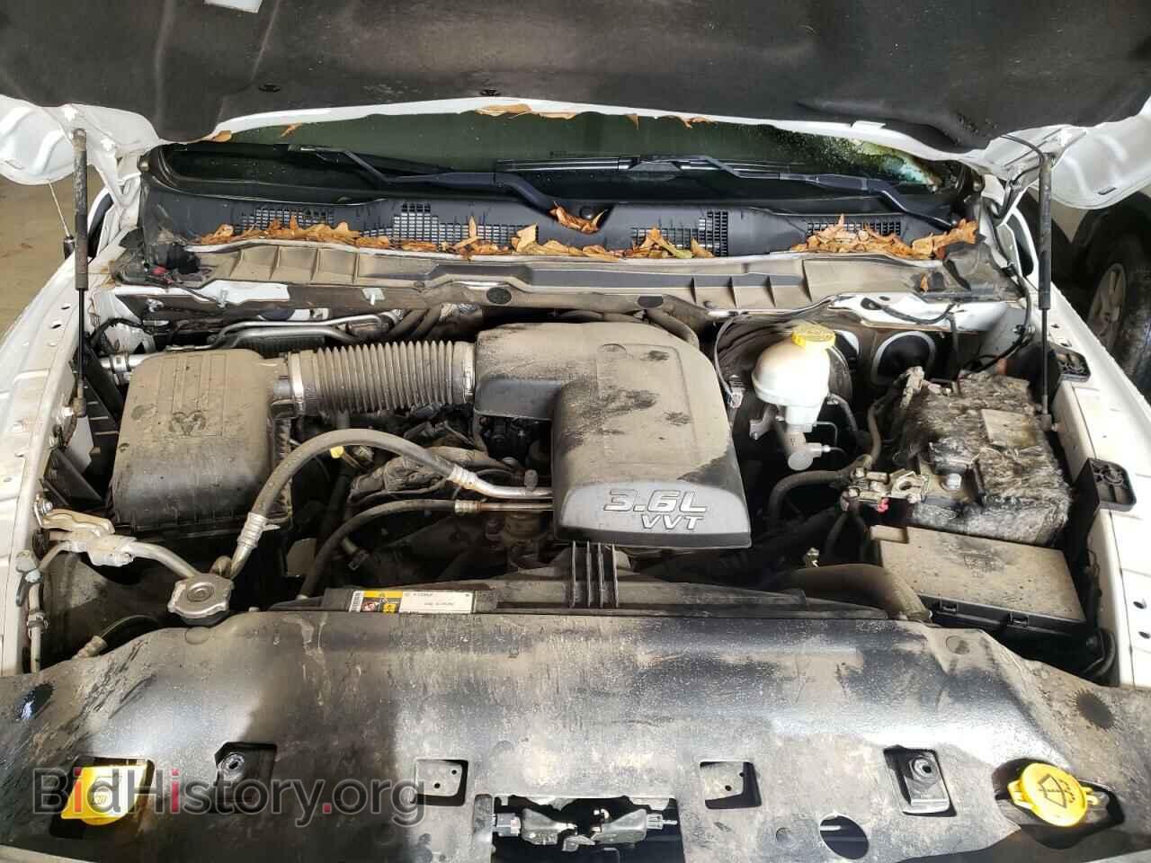 2018 RAM 1500 - VIN: 1C6RR6FG3JS171116 - Фото 7