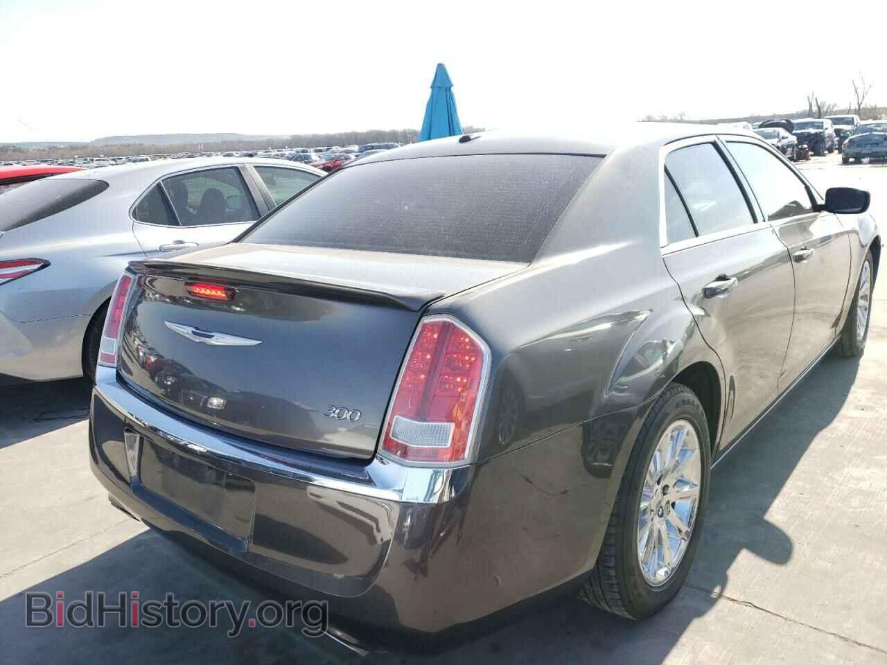 2014 CHRYSLER 300 - VIN: 2C3CCAAG1EH322997 - Фото 4