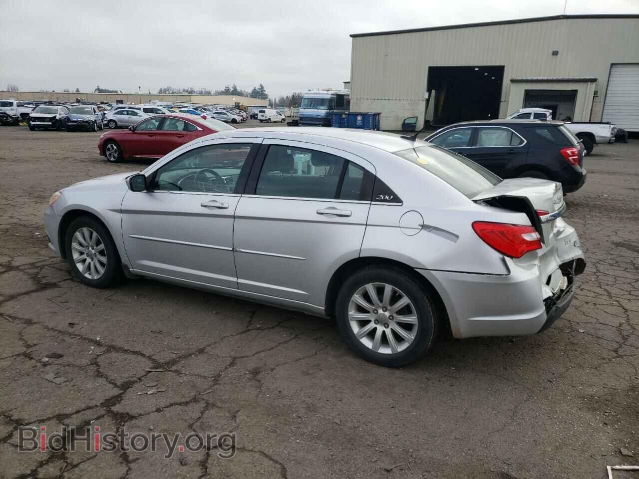 2012 CHRYSLER 200 - VIN: 1C3CCBBB1CN239339 - Photo 2