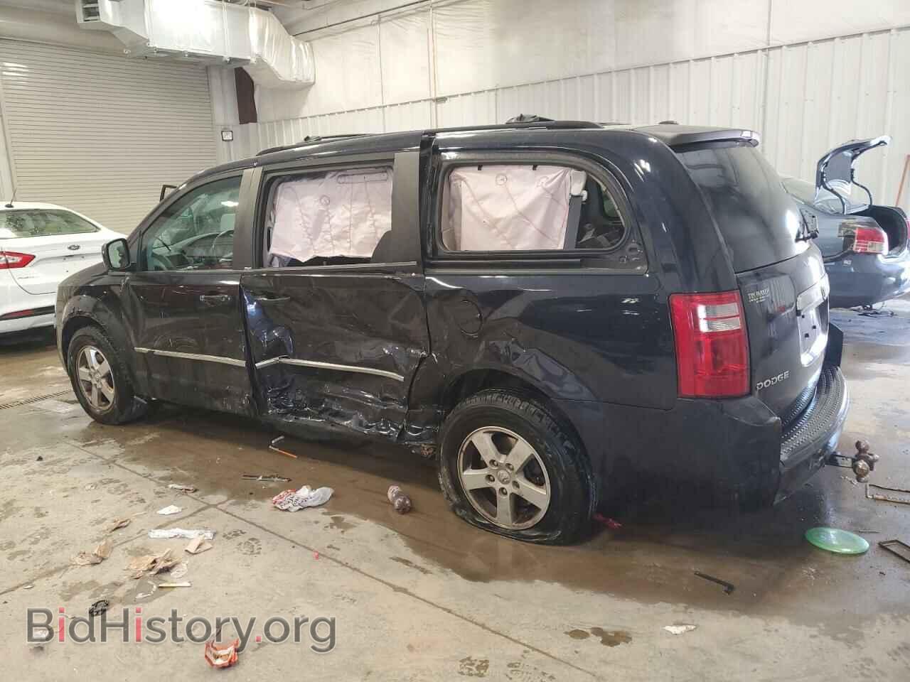 2010 DODGE CARAVAN - VIN: 2D4RN5D10AR355642 - Фото 2