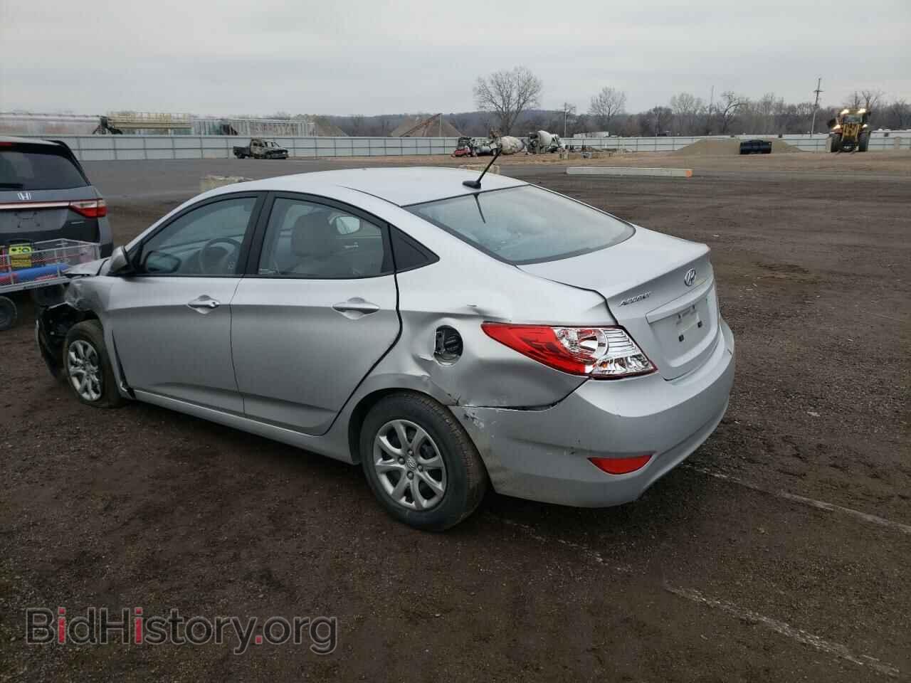 2013 HYUNDAI ACCENT - VIN: KMHCT4AE3DU549949 - Фото 2