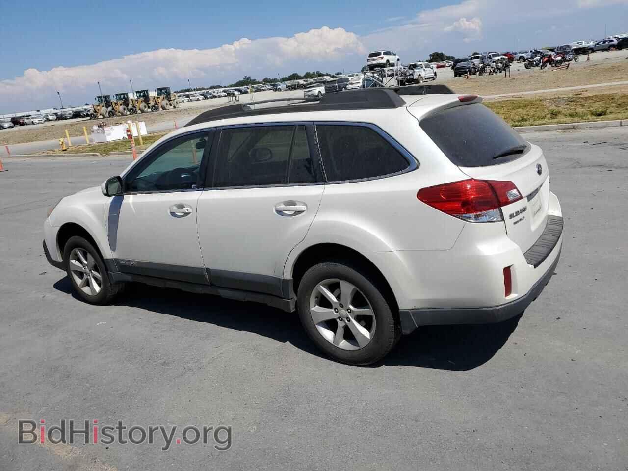 2014 SUBARU OUTBACK - VIN: 4S4BRBCC9E3202756 - Фото 2