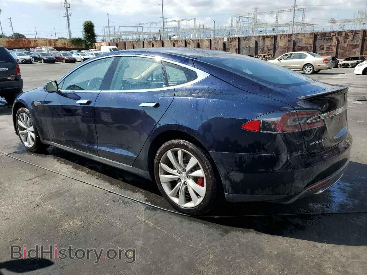 2014 TESLA MODEL S - VIN: 5YJSA1H1XEFP64049 - Фото 2