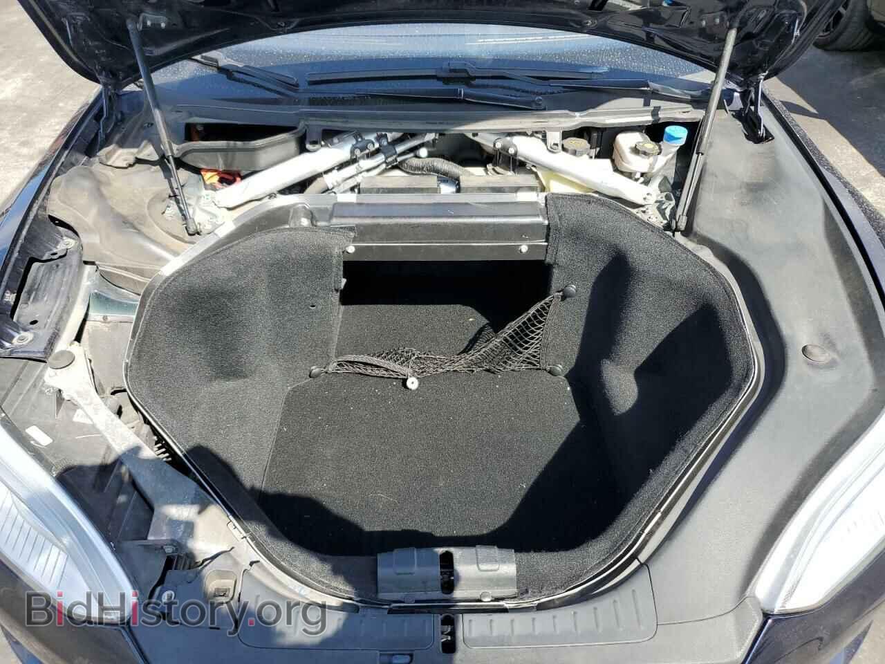 2014 TESLA MODEL S - VIN: 5YJSA1H1XEFP64049 - Фото 11