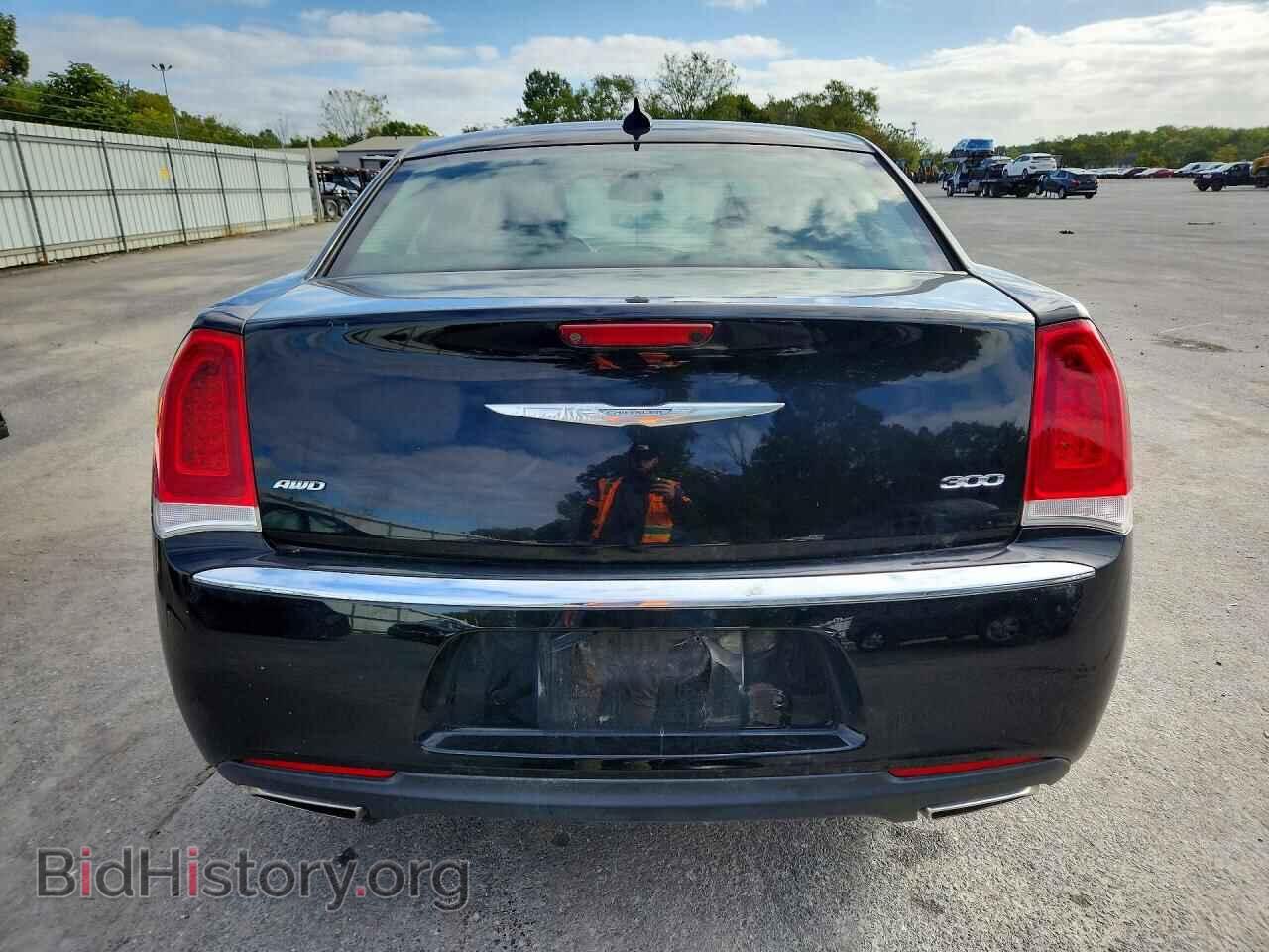 2016 CHRYSLER 300 - VIN: 2C3CCARGXGH161945 - Photo 6