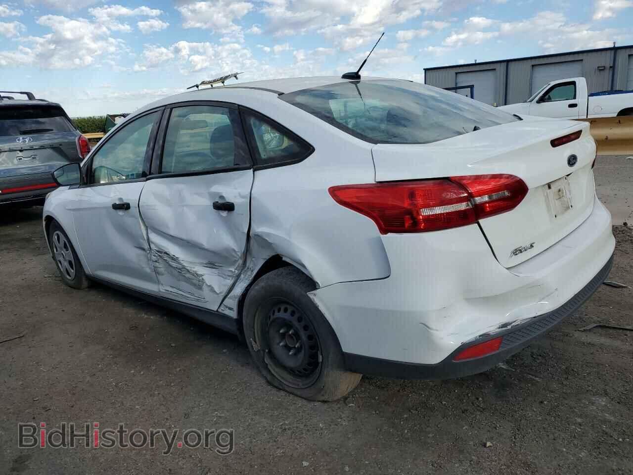 2017 FORD FOCUS - VIN: 1FADP3E27HL319162 - Photo 2