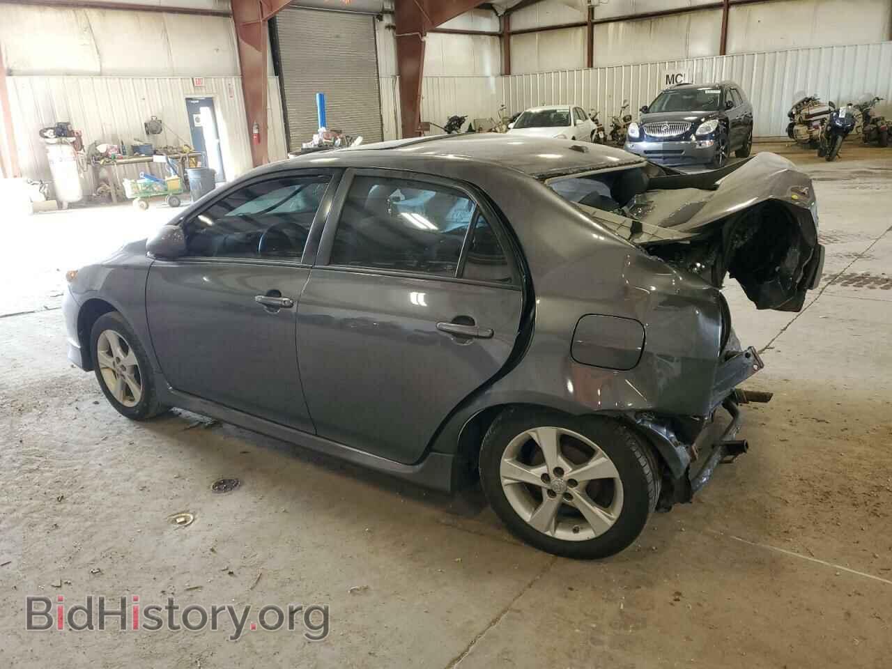 2011 TOYOTA COROLLA - VIN: 2T1BU4EEXBC725929 - Фото 2