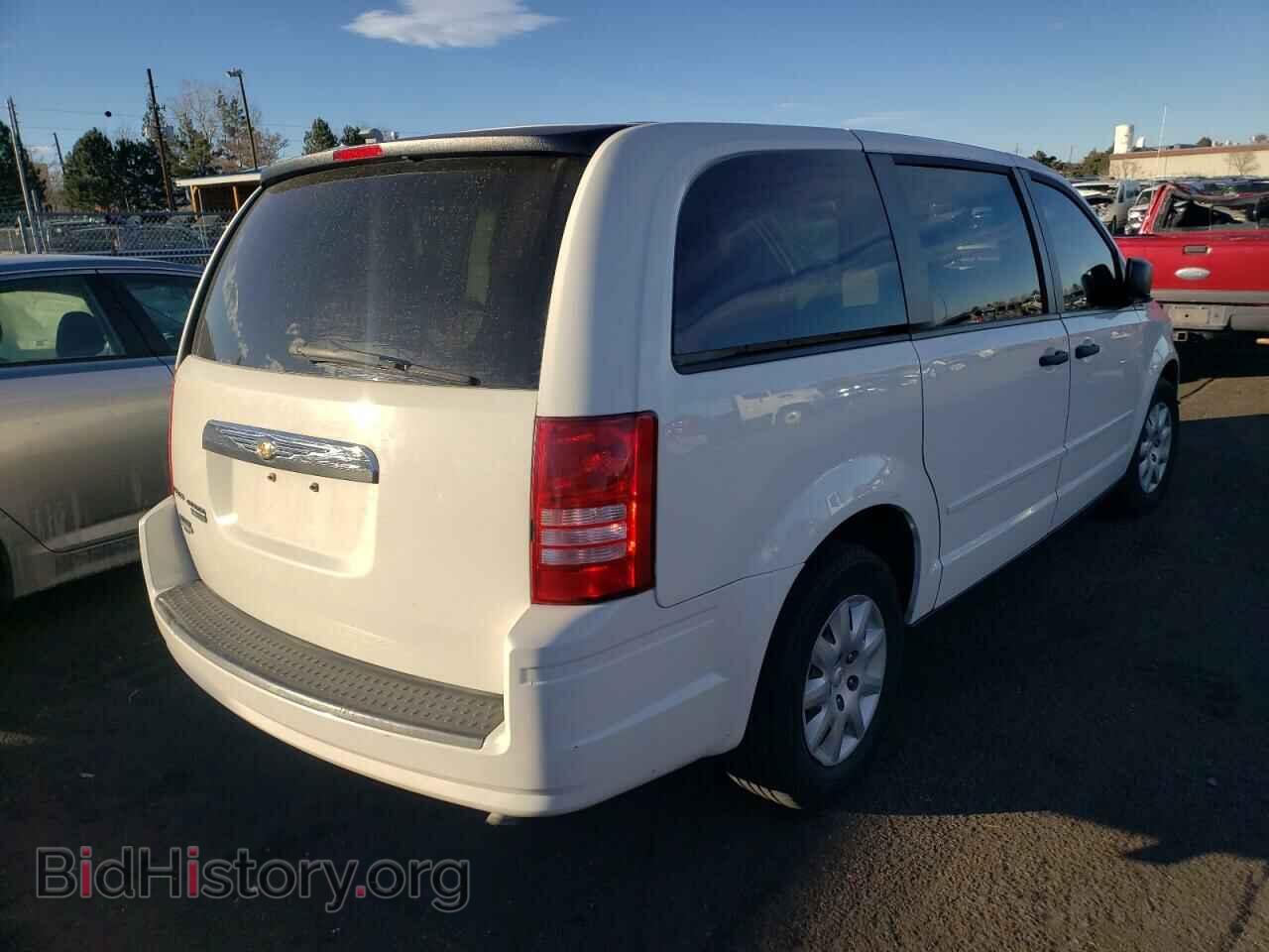 2008 CHRYSLER MINIVAN - VIN: 2A8HR44H68R787577 - Фото 4