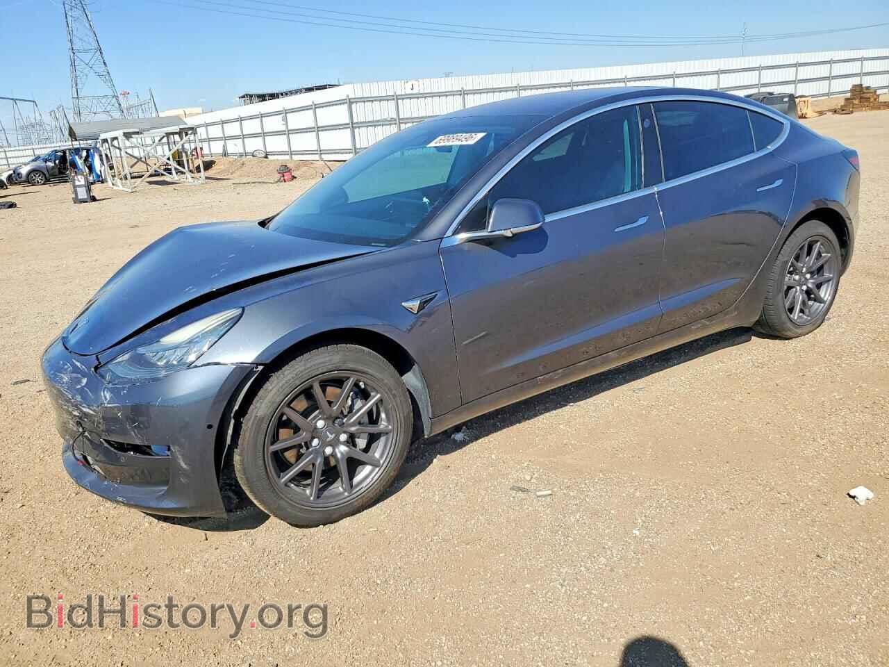 Фотография 5YJ3E1EAXJF157592 - TESLA MODEL 3 2018