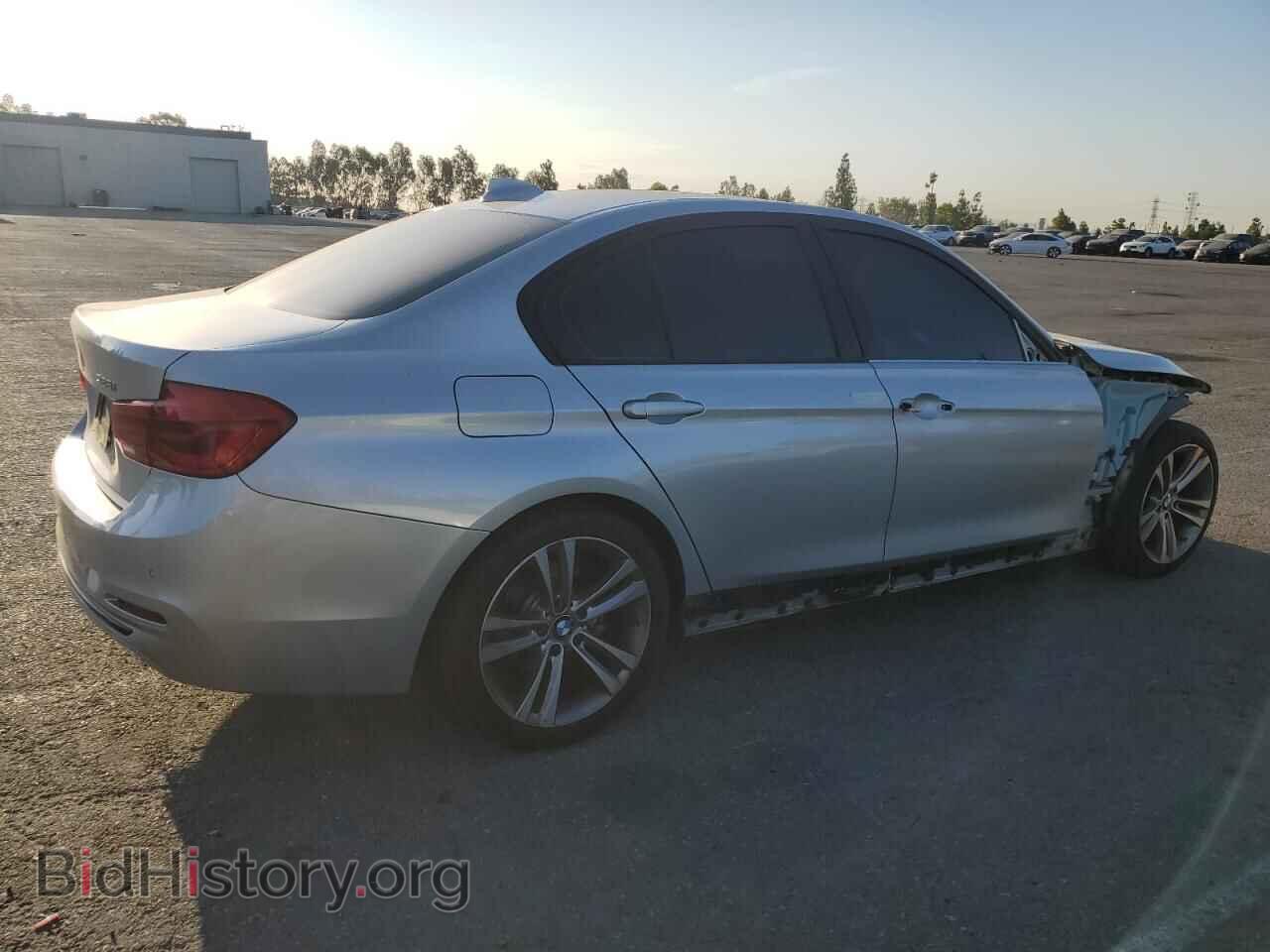 2016 BMW 3 SERIES - VIN: WBA8E9G51GNU27899 - Фото 3