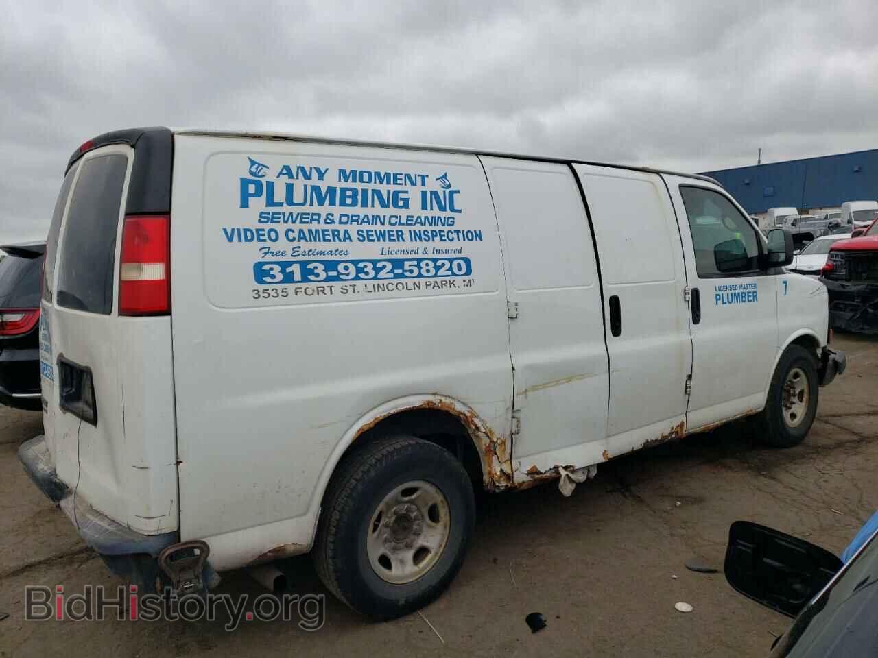 2011 CHEVROLET EXPRESS - VIN: 1GCWGFCA6B1146140 - Фото 3