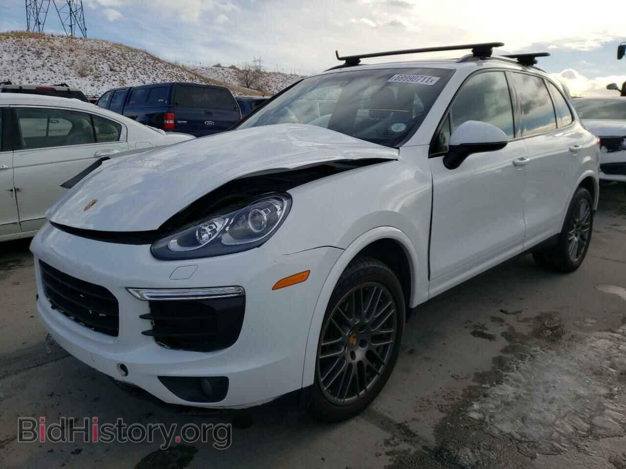 2017 PORSCHE CAYENNE - VIN: WP1AA2A21HKA82574 - Фото 2