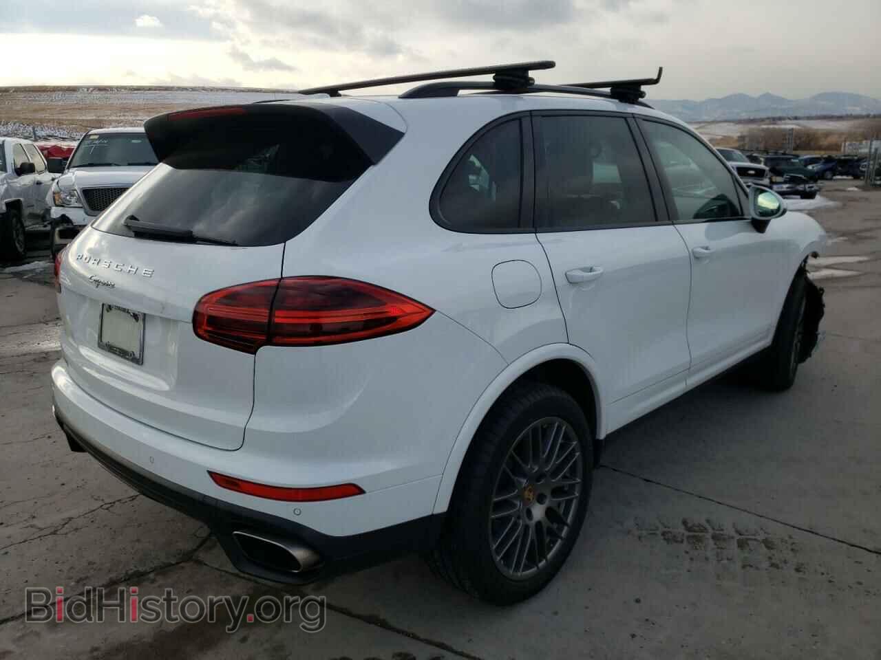2017 PORSCHE CAYENNE - VIN: WP1AA2A21HKA82574 - Фото 4