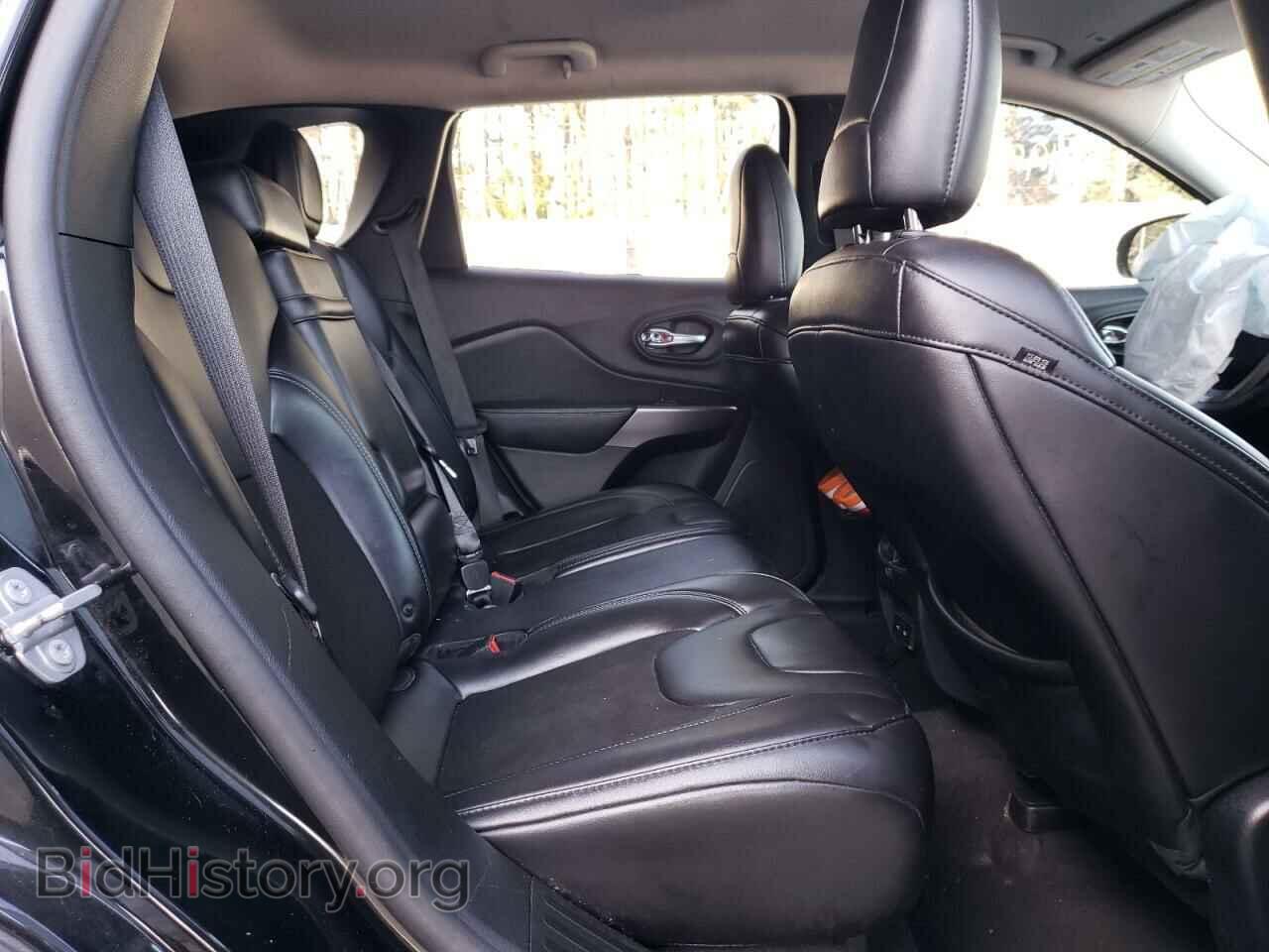 2019 JEEP CHEROKEE - VIN: 1C4PJLLB0KD313264 - Фото 6