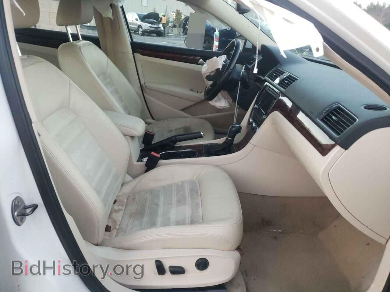 2013 VOLKSWAGEN PASSAT - VIN: 1VWCN7A32DC088566 - Фото 5