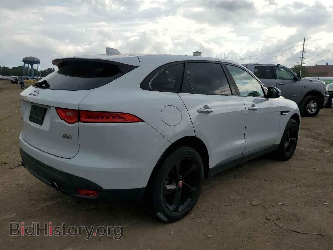 2017 JAGUAR F-PACE - VIN: SADCJ2BV6HA066481 - Фото 3