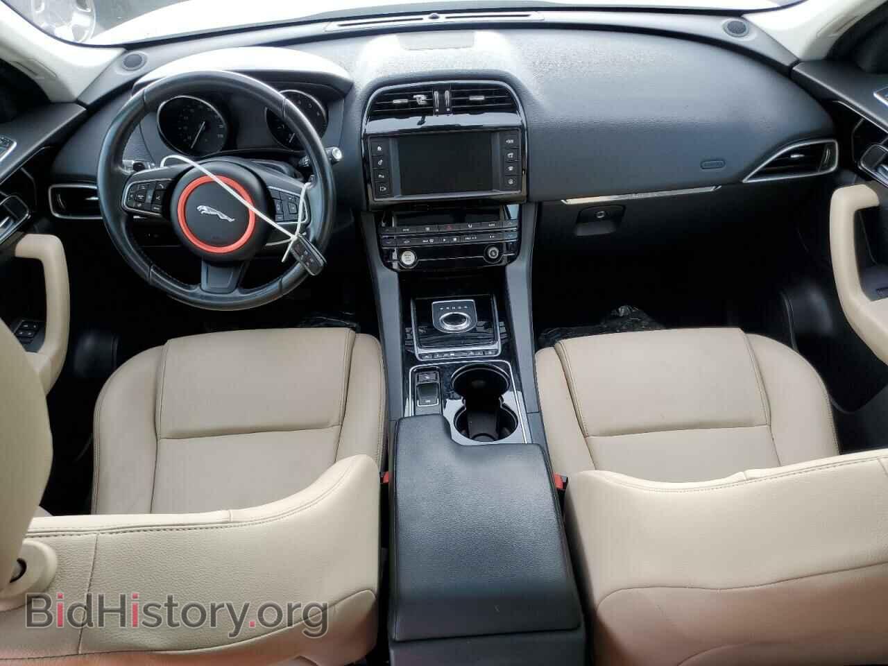2017 JAGUAR F-PACE - VIN: SADCJ2BV6HA066481 - Фото 8