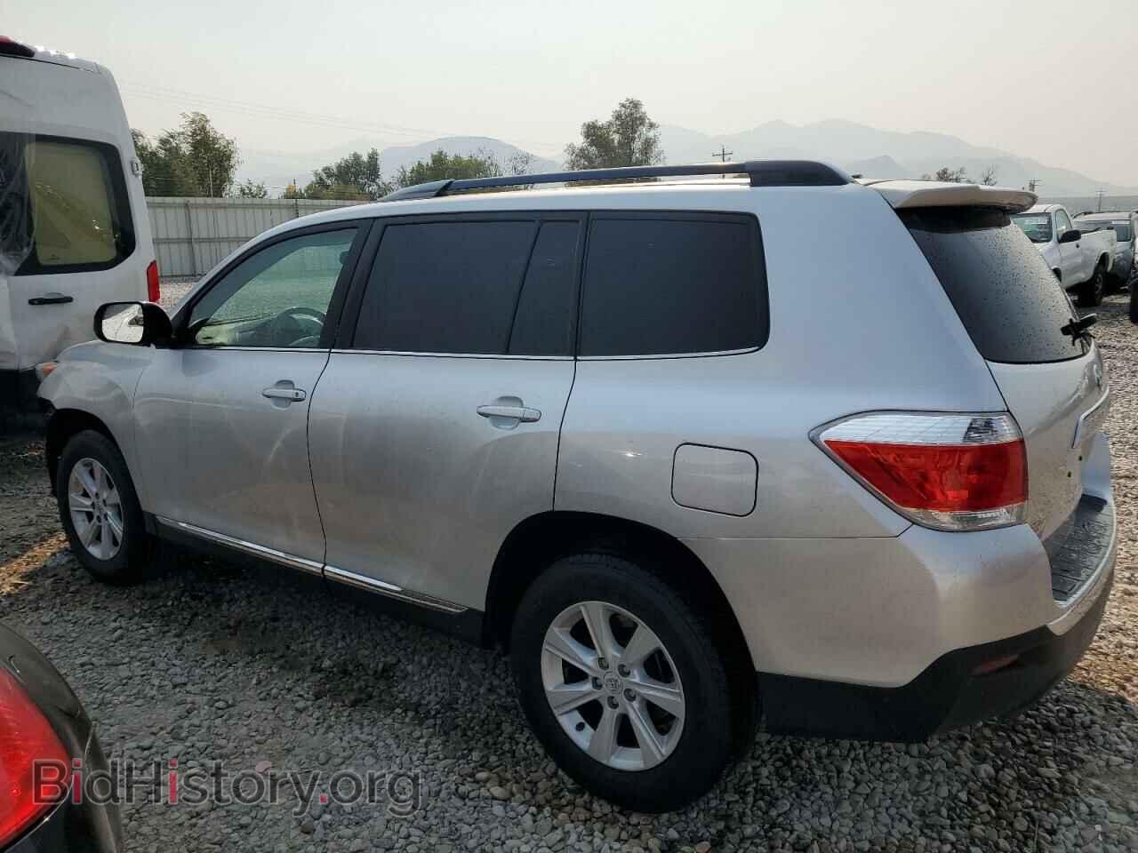 2011 TOYOTA HIGHLANDER - VIN: 5TDBK3EHXBS045577 - Фото 2