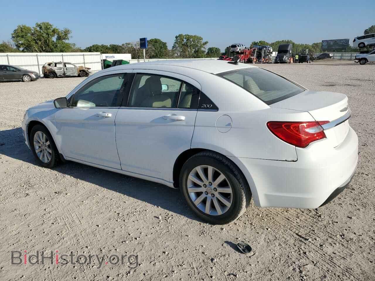 2012 CHRYSLER 200 - VIN: 1C3CCBBB1CN140391 - Фото 2
