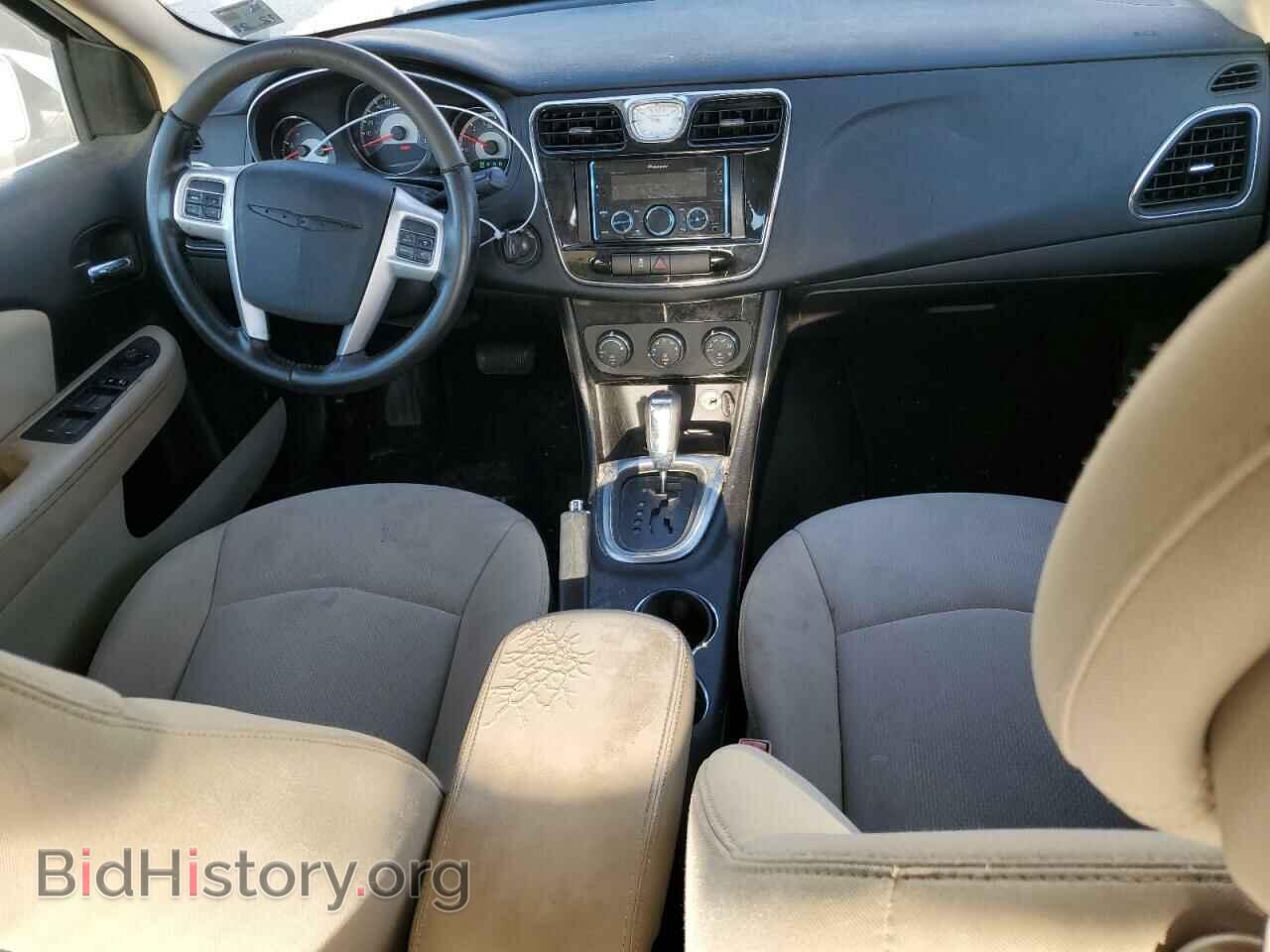 2012 CHRYSLER 200 - VIN: 1C3CCBBB1CN140391 - Фото 8