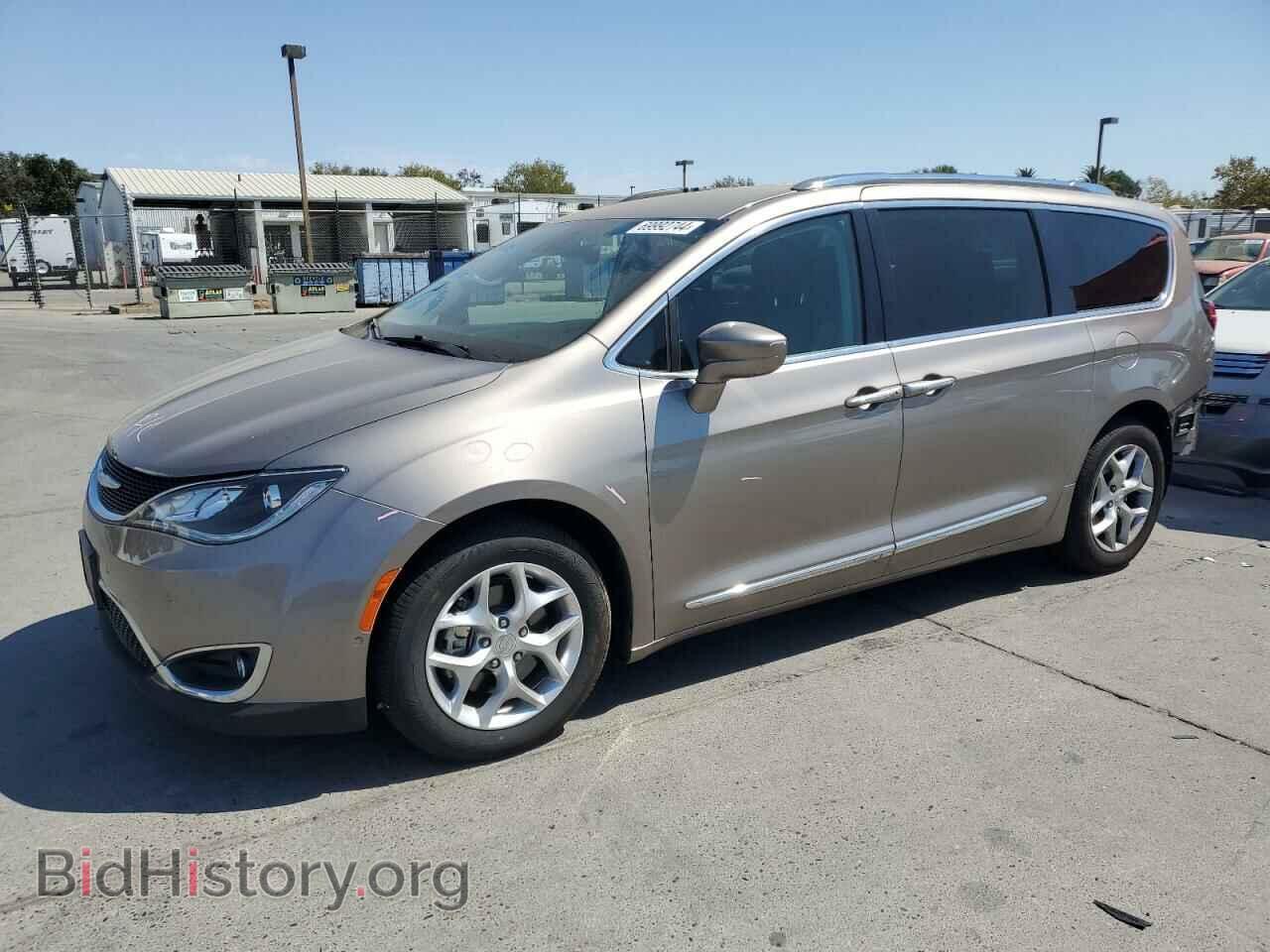 Фотография 2C4RC1EG3JR217947 - CHRYSLER PACIFICA 2018