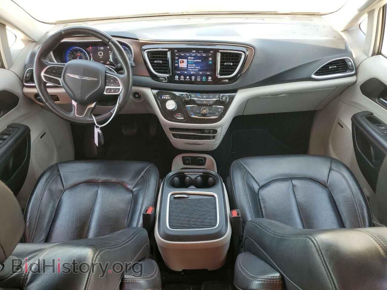 2018 CHRYSLER PACIFICA - VIN: 2C4RC1EG3JR217947 - Photo 8