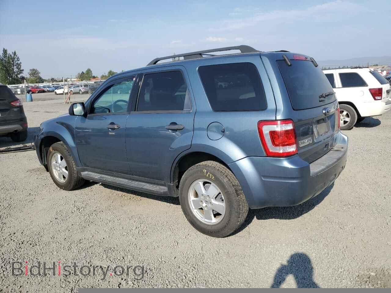 2011 FORD ESCAPE - VIN: 1FMCU9D76BKC52383 - Фото 2